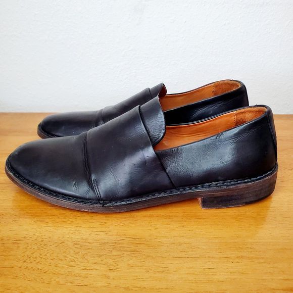 Vince Black Leather Loafer Slip On Driving Shoe Casual Norm COre SZ 9M - Picture 3 of 12